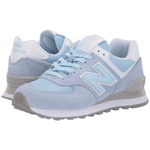 Light Blue New Balance Tennis Shoes